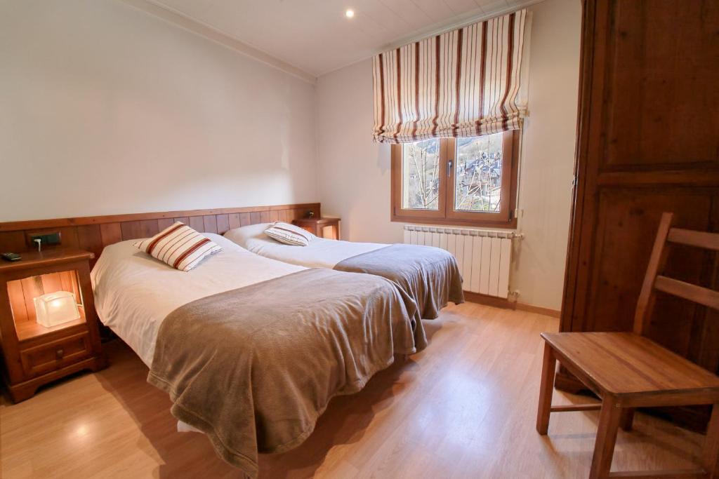 Home | Hostal Era Claverola