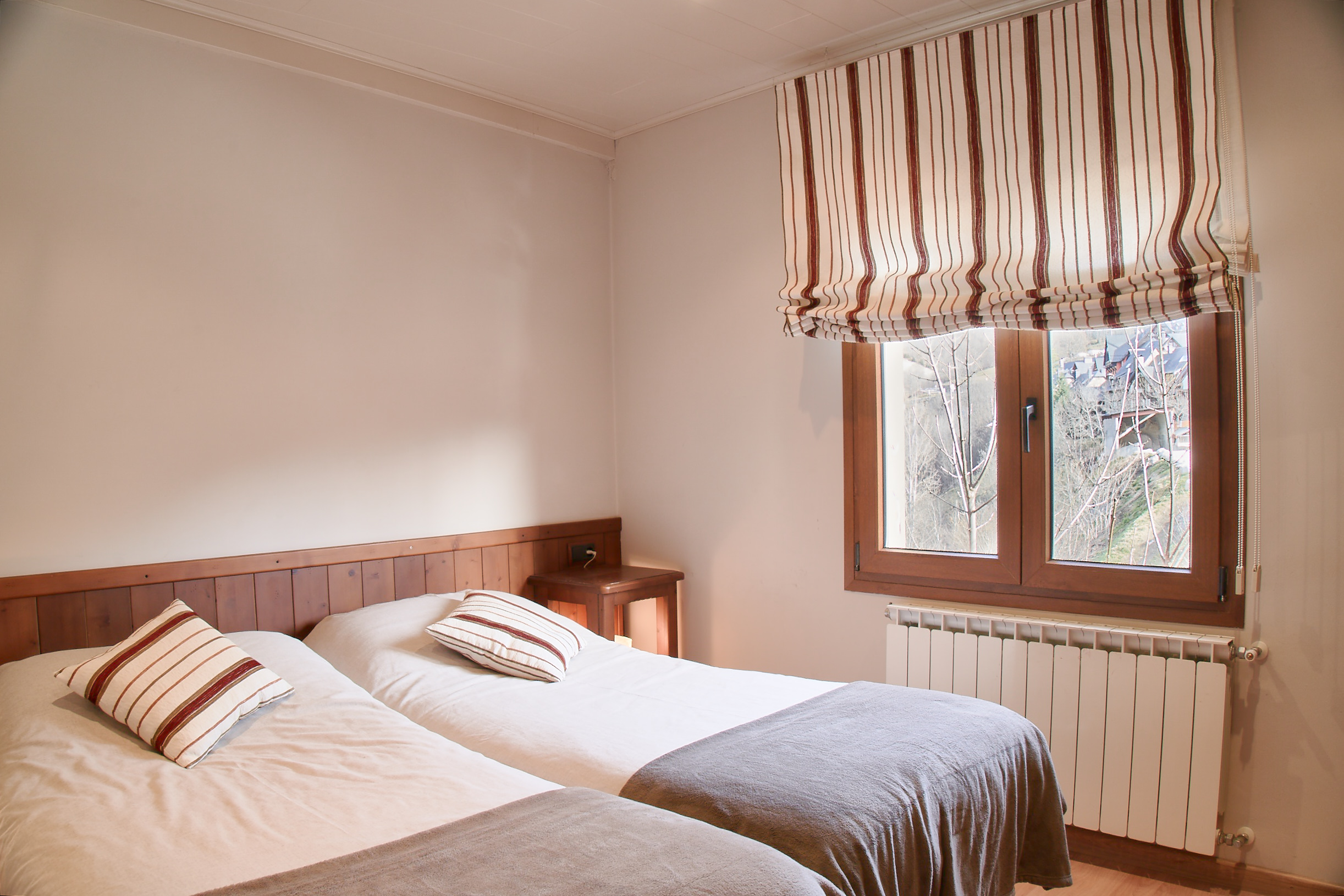 Home | Hostal Era Claverola